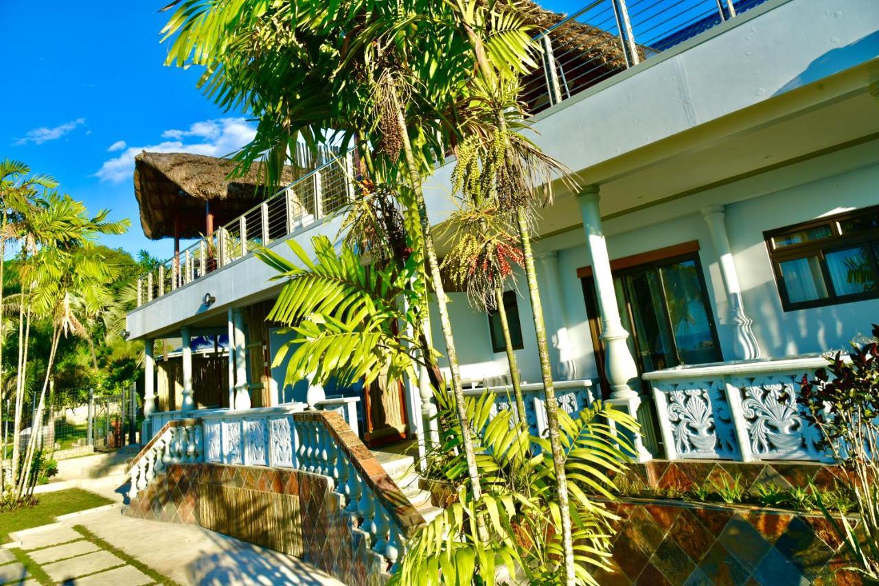 Hotel La Petite Maison&Sea Splash à Baie Sainte-Anne Extérieur photo